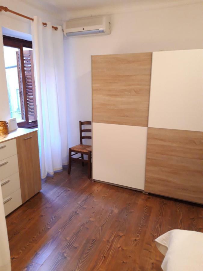 Apartment Porat ロヴィニ エクステリア 写真