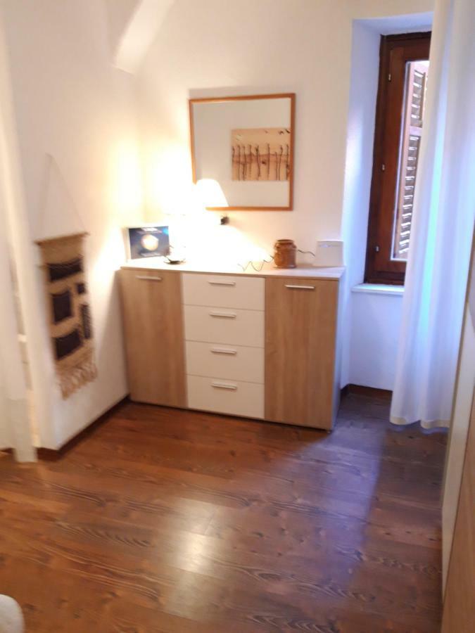 Apartment Porat ロヴィニ エクステリア 写真